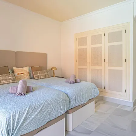 Apartment Monte Halcones L
